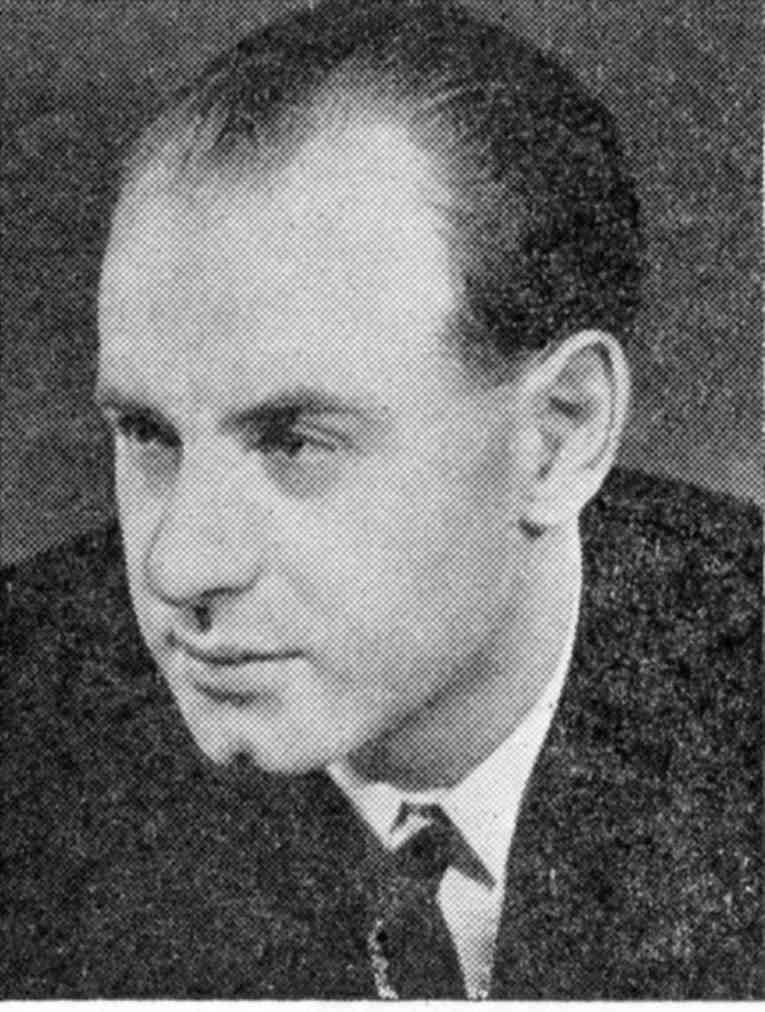 Erich Leinsdorf, conductor, 1945