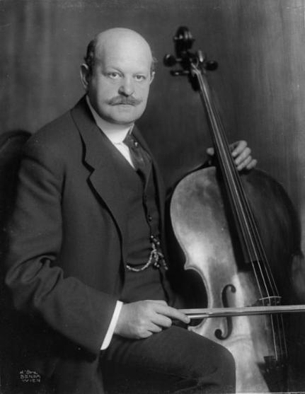 Friedrich Buxbaum, cellist